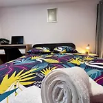 Σπίτι διακοπών Maison Moderna-8 Personnes-wifi-centre *