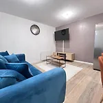 Maison Moderna-8 Personnes-wifi-centre Σπίτι διακοπών *