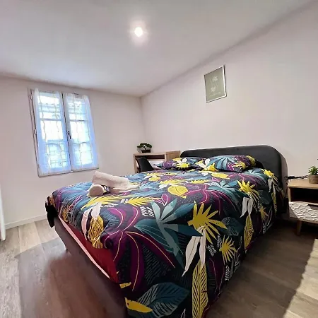 Maison Moderna-8 Personnes-wifi-centre בית נופש *