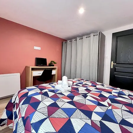 Maison Moderna-8 Personnes-wifi-centre Ferienhaus