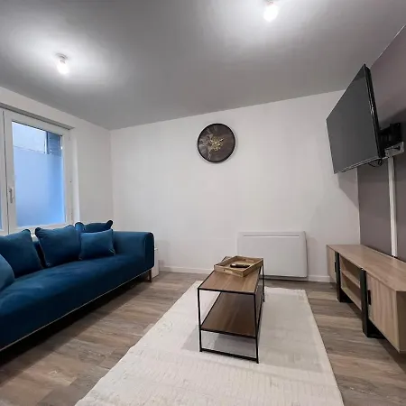 Maison Moderna-8 Personnes-wifi-centre Ferienhaus