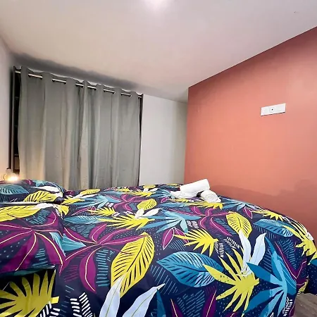 Hébergement de vacances Maison Moderna-8 Personnes-wifi-centre *