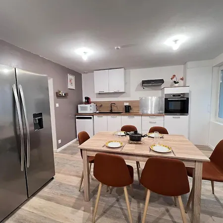 Maison Moderna-8 Personnes-wifi-centre בית נופש