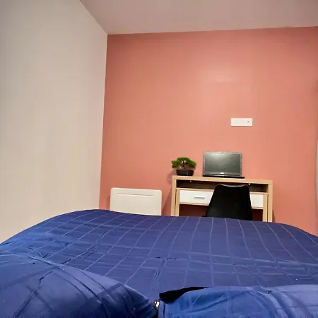 Maison Moderna-8 Personnes-wifi-centre בית נופש