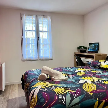 Maison Moderna-8 Personnes-wifi-centre בית נופש *