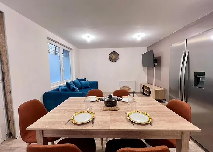 Maison Moderna-8 Personnes-wifi-centre