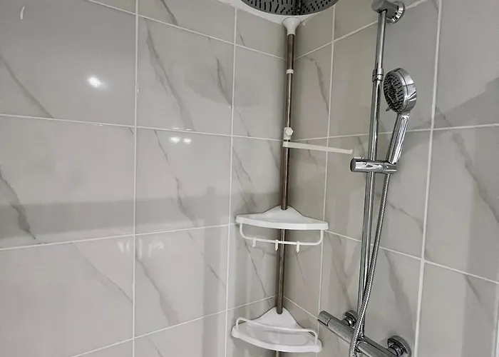 Maison Moderna-8 Personnes-wifi-centre *