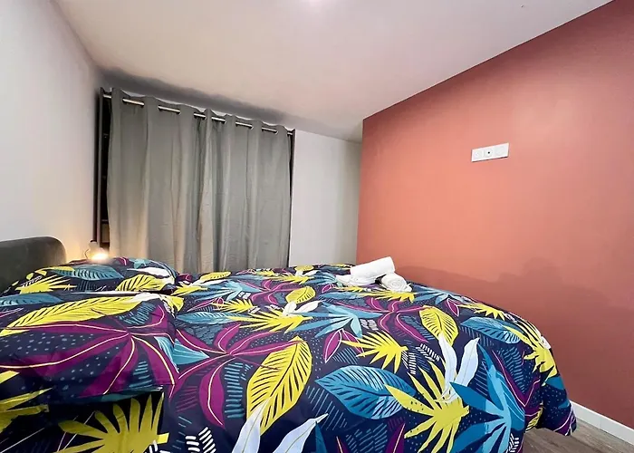 Hébergement de vacances Maison Moderna-8 Personnes-wifi-centre *